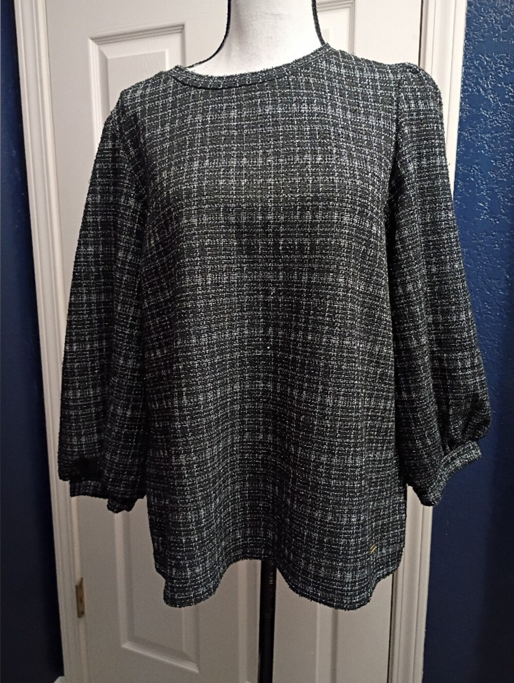 Anne Klein Black and White Textured Tunic Blouse